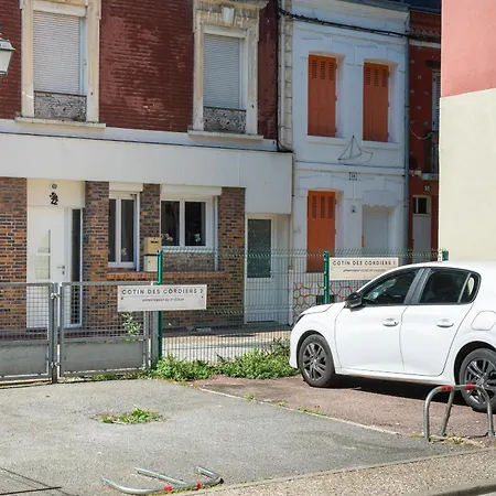 아파트 Le Cotin Des Cordiers 1, F3 Avec Sa Place De Parking Inclus 르트레포르